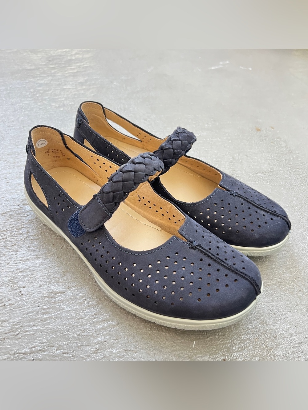 Hotter Quake II Navy Nubuck Leather Mary Jane Comfort Shoes 7